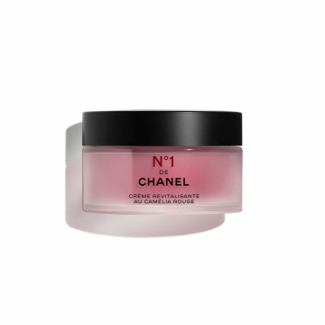 N°1 DE CHANEL CREME MIT ROTER KAMELIE