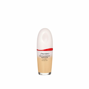Revitalessence Skin Glow Foundation