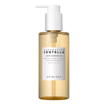 Madagascar Centella Light Cleansing Oil