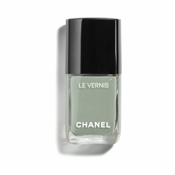 LE VERNIS