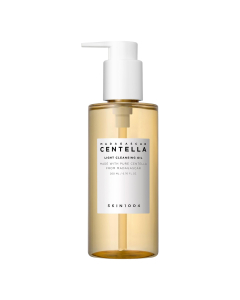 Madagascar Centella Light Cleansing Oil